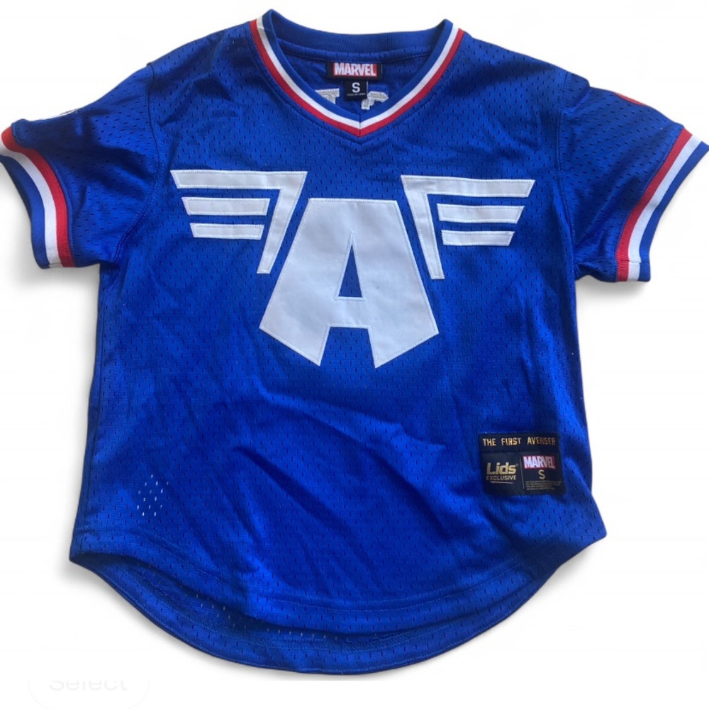 Lids Exclusive  Blue Marvel Captain America Kids Mesh Batting Jersey Size Small